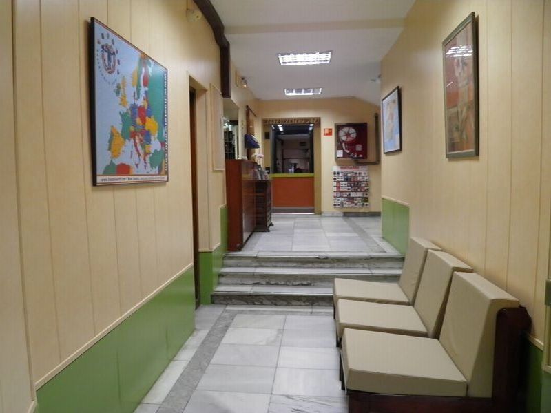 Nuria Hostal Μαδρίτη Εξωτερικό φωτογραφία